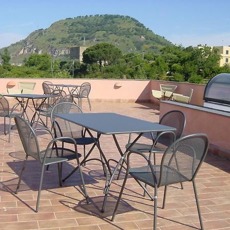 Aparthotel Flegrea House Pozzuoli Exteriér fotografie