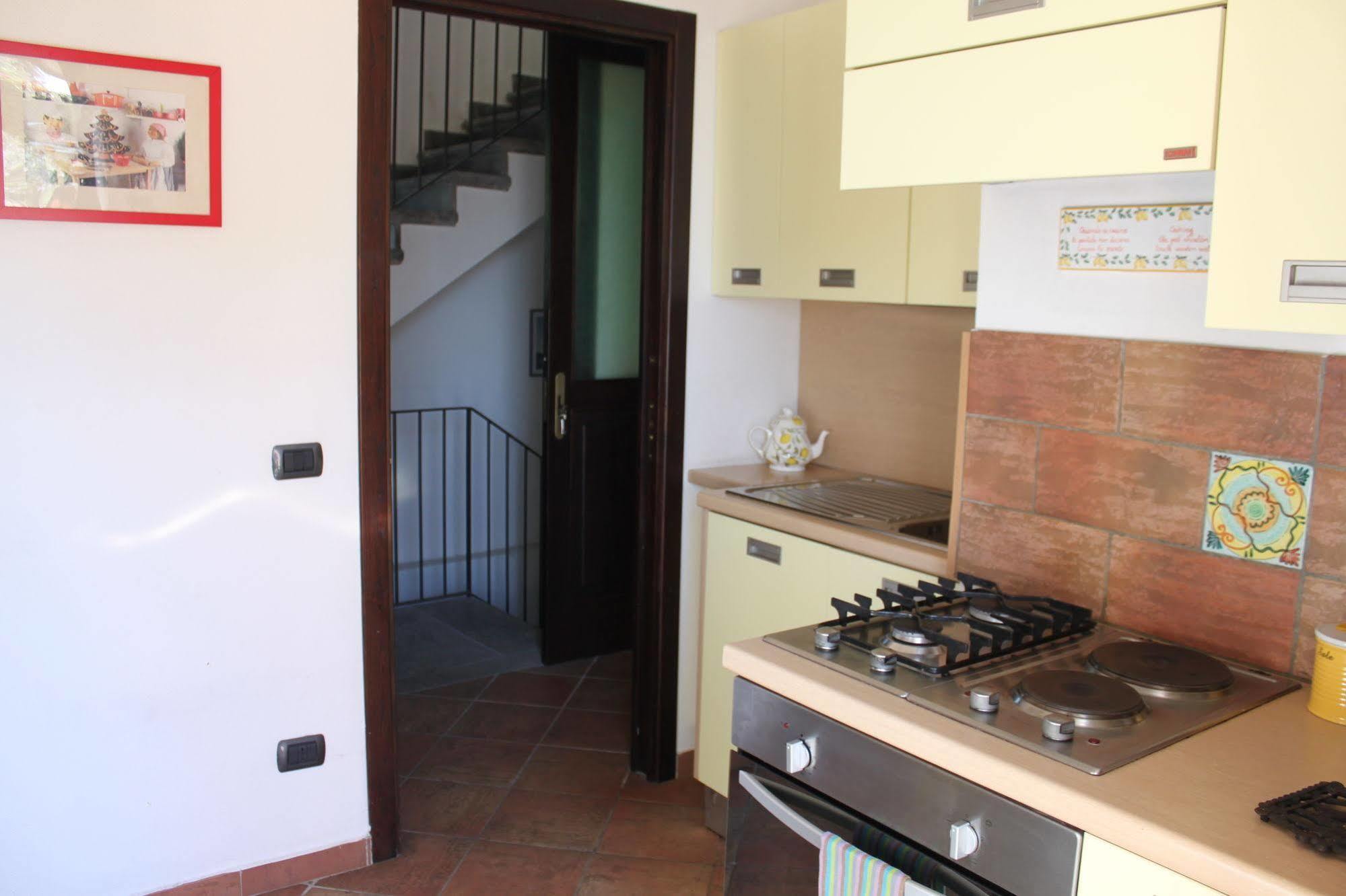 Aparthotel Flegrea House Pozzuoli Exteriér fotografie